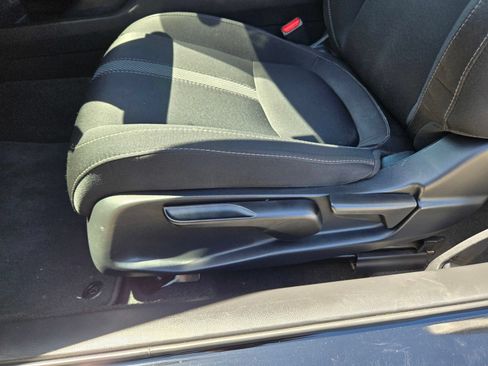 Used 2019 Honda Civic EX image 19