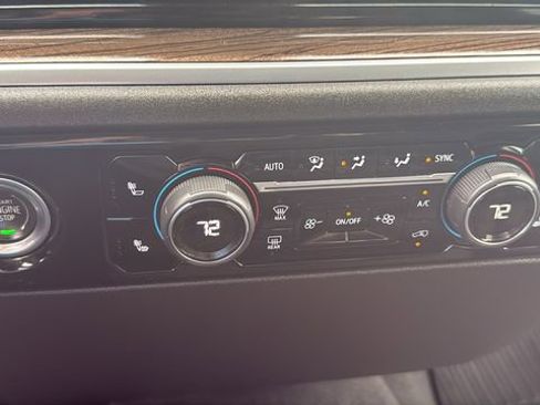 Used 2023 Chevrolet Silverado 1500 LT image 22