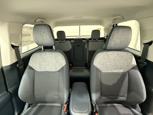 New 2025 Ford Maverick XLT w/ Equipment Group 301A image 27