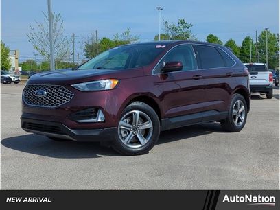 Used 2024 Ford Edge SEL w/ Convenience Package