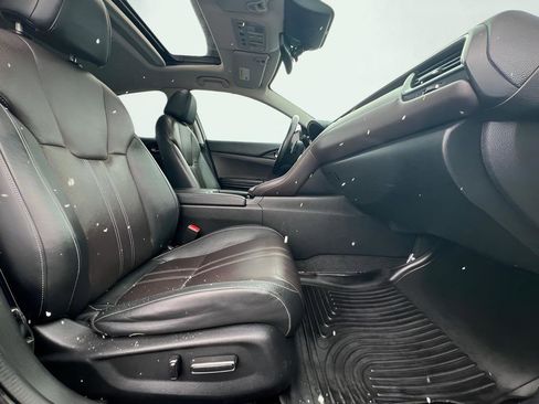 Used 2020 Honda Insight Touring image 29