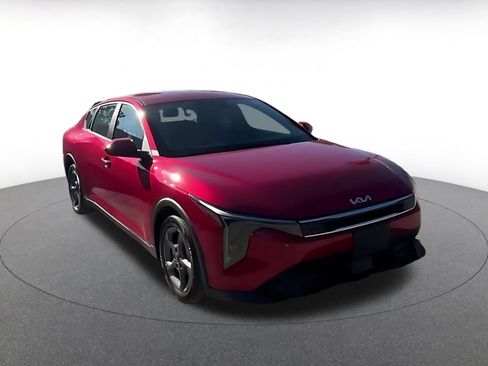 Used 2025 Kia K4 FWD image 16