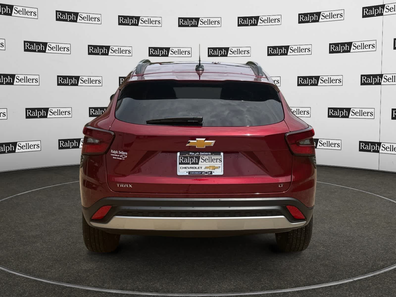 Used 2025 Chevrolet Trax LT w/ LT Convenience Package FWD image 5