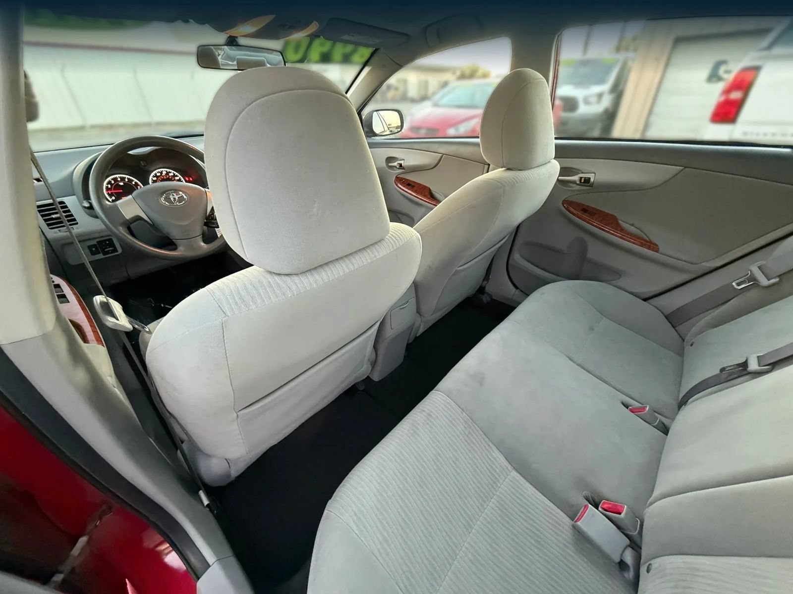 Used 2010 Toyota Corolla XLE w/ XLE EVP Pkg #2 FWD image 13