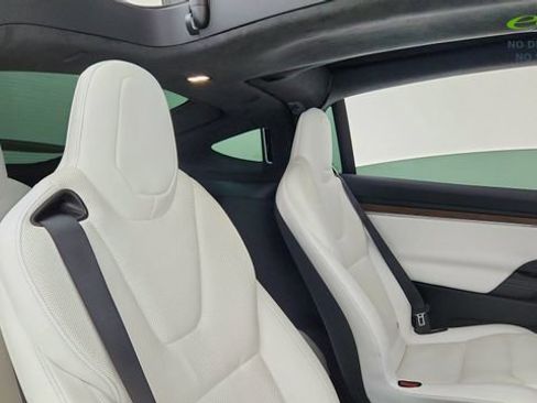 Used 2022 Tesla Model X AWD/4WD image 24