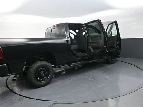 New 2026 RAM 2500 Tradesman AWD/4WD image 37