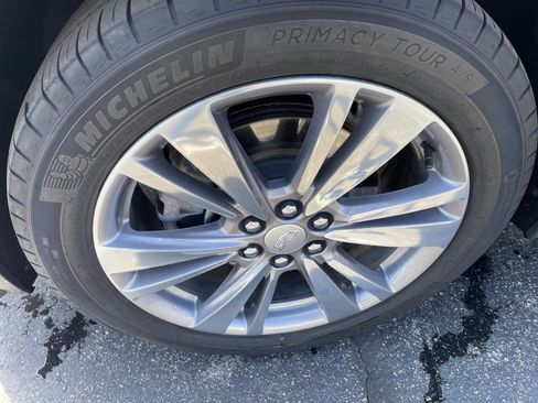 Used 2024 Cadillac XT5 Premium Luxury w/ LPO, Floor Liner Package AWD/4WD image 11