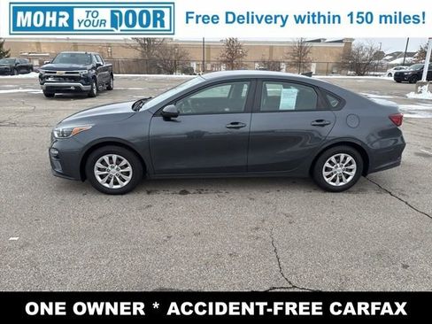 Used 2020 Kia Forte FE image 2
