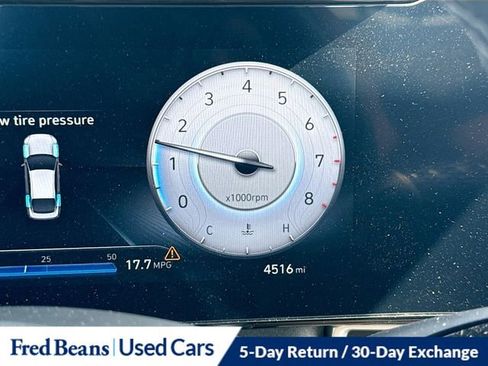 Used 2023 Hyundai Elantra SEL w/ Convenience Package FWD image 14