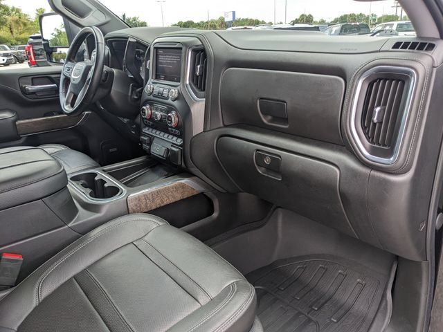 Used 2023 GMC Sierra 3500 Denali w/ Denali Ultimate Package AWD/4WD image 14
