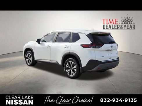 Used 2023 Nissan Rogue SV FWD image 5