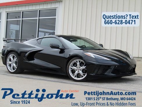 Used 2023 Chevrolet Corvette Stingray Coupe w/ 1LT image 1