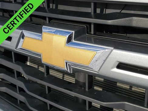 Used 2025 Chevrolet Silverado 2500 Custom w/ Custom Value Package image 30