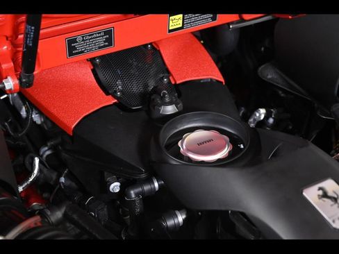 Certified 2022 Ferrari F8 Tributo RWD image 31