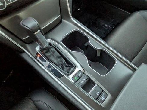 Used 2022 Honda Accord Sport image 12