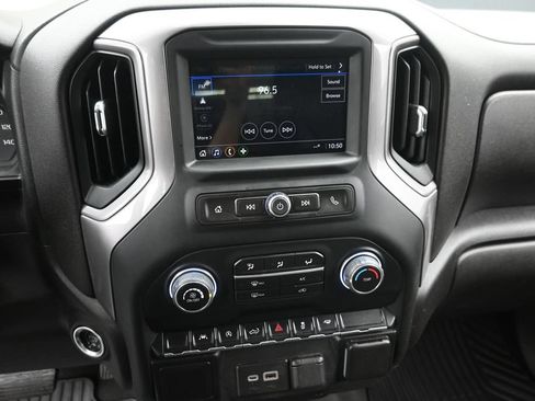 Used 2022 Chevrolet Silverado 1500 Custom RWD image 17