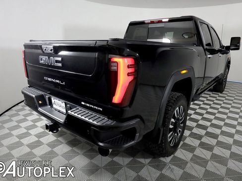 Used 2024 GMC Sierra 3500 Denali Ultimate image 6