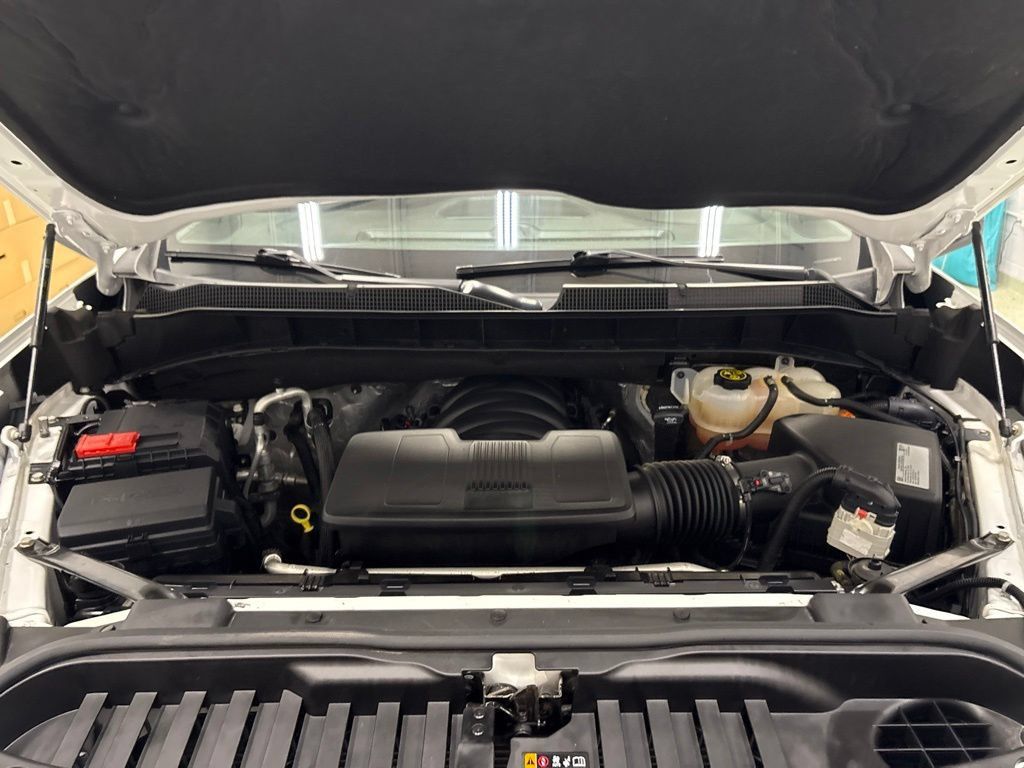 Used 2021 Chevrolet Silverado 1500 RST AWD/4WD image 11