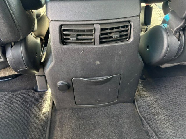 Used 2012 Nissan Titan SV w/ SV Value Truck Pkg RWD image 13