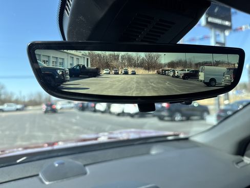 New 2026 GMC Terrain Elevation w/ Technology Package II AWD/4WD image 30