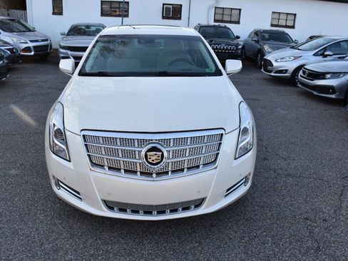 Used 2013 Cadillac XTS Platinum image 10