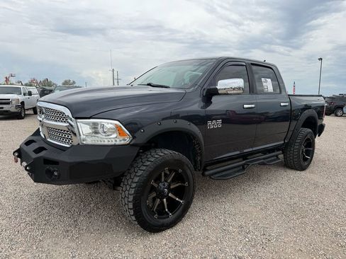 Used 2015 RAM 1500 Laramie w/ Convenience Group AWD/4WD image 5