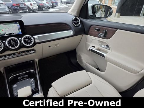 Certified 2023 Mercedes-Benz GLB 250 4MATIC image 19