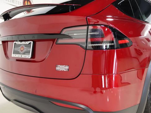 Used 2026 Tesla Model X Plaid AWD/4WD image 11