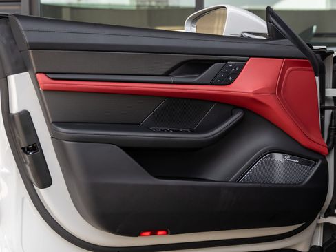 New 2026 Porsche Taycan Turbo AWD/4WD image 20
