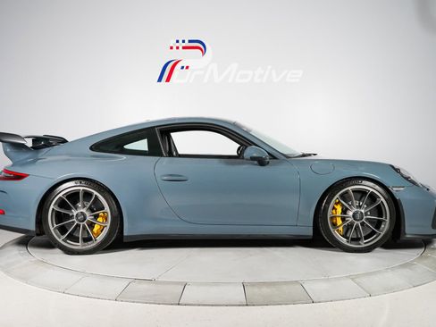 Used 2018 Porsche 911 GT3 RWD image 41