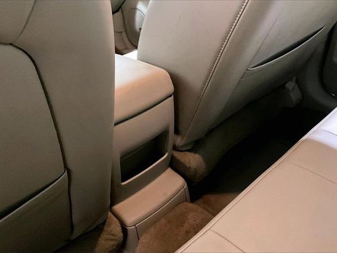 Used 2010 Chevrolet Impala LT w/ Luxury Edition Package image 10