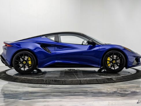 Used 2026 Lotus Emira SE RWD image 27