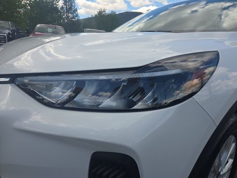 Certified 2024 Ford Escape Active AWD/4WD image 4