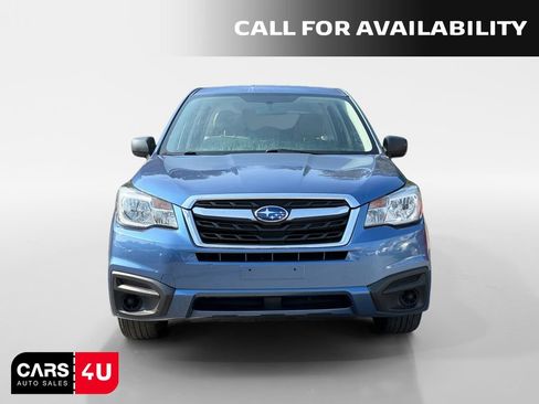 Used 2017 Subaru Forester 2.5i AWD/4WD image 2