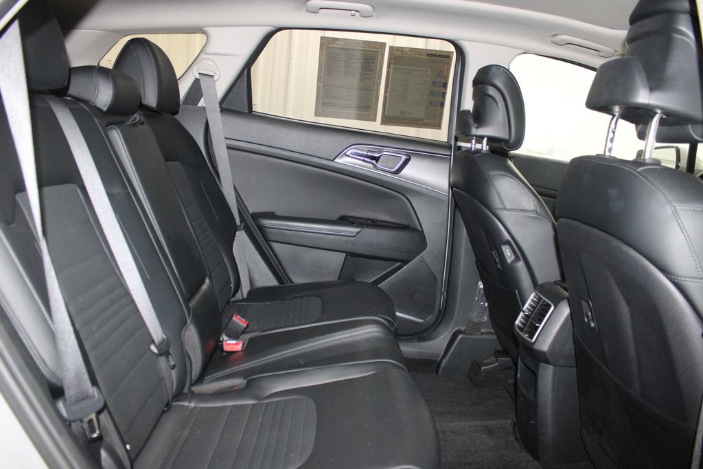 Used 2023 Kia Sportage SX FWD image 32