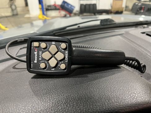 Used 2020 Ford F250 Lariat w/ Lariat Value Package AWD/4WD image 23