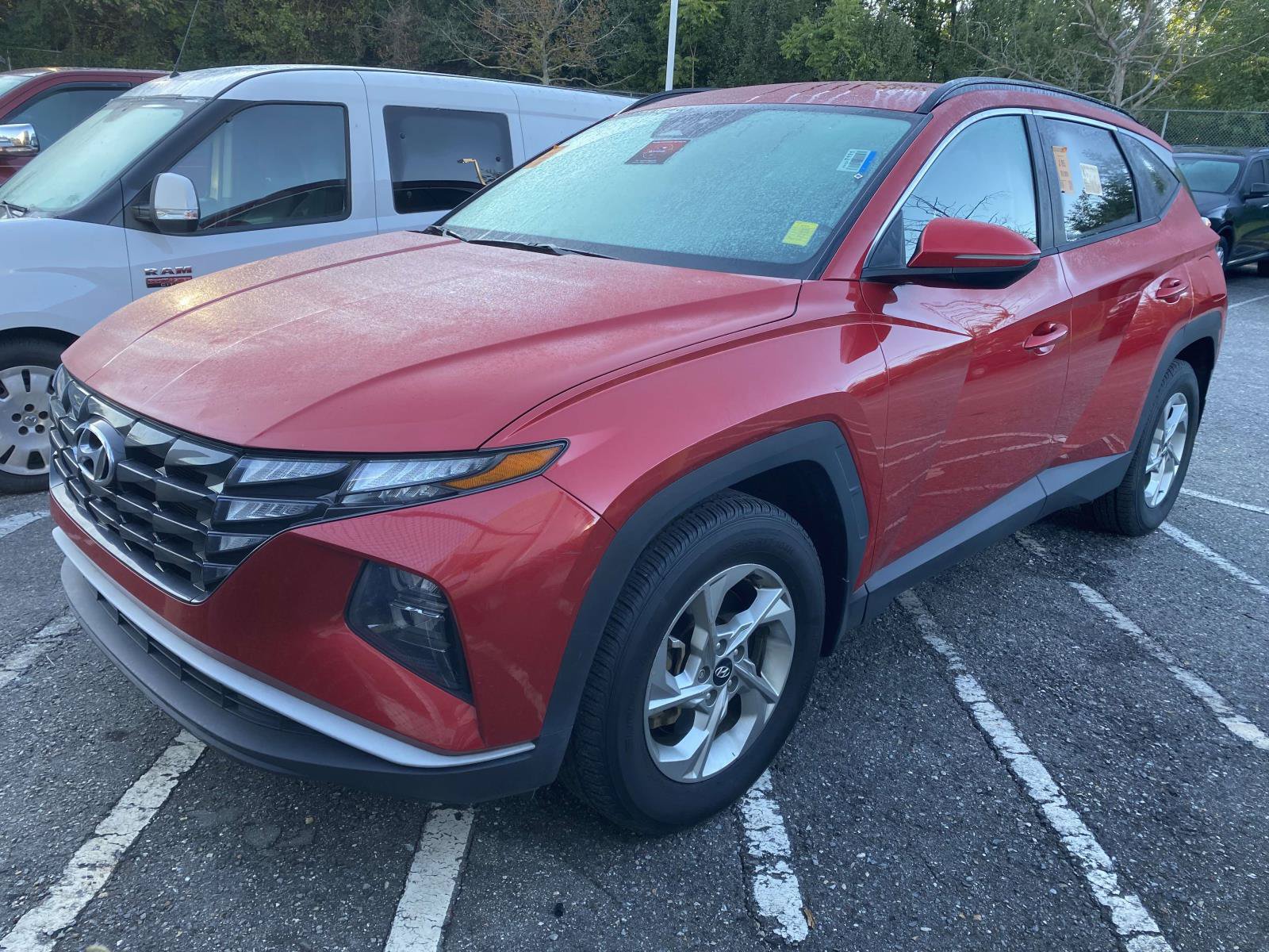 Used 2023 Hyundai Tucson SEL w/ Cargo Package FWD image 2