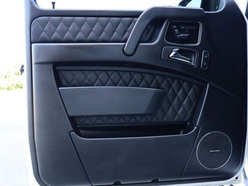 Used 2018 Mercedes-Benz G 63 AMG 4MATIC image 32