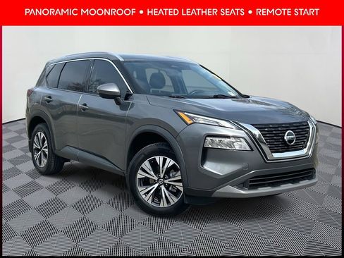 Used 2021 Nissan Rogue SV w/ Premium Package FWD image 1