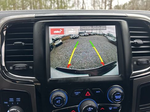 Used 2018 RAM 2500 Laramie w/ Sport Appearance Group AWD/4WD image 13