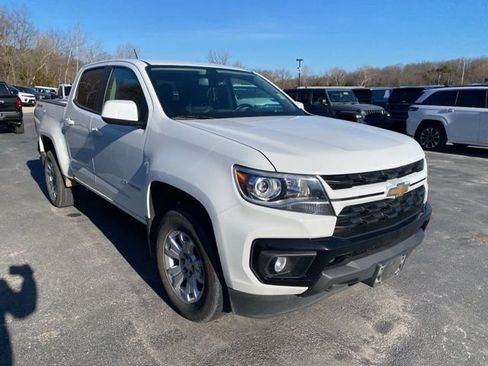 Used 2022 Chevrolet Colorado LT w/ Luxury Package image 4
