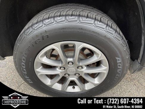 Used 2016 Jeep Grand Cherokee Limited image 42