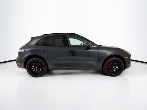 Certified 2023 Porsche Macan GTS image 11