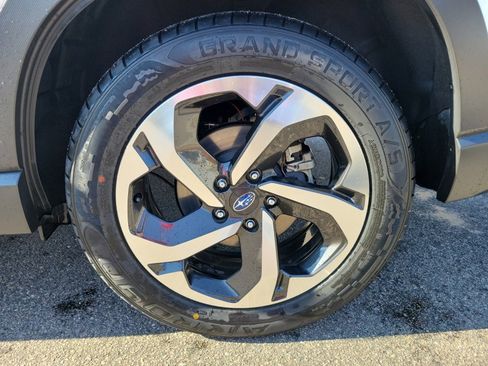 Used 2023 Subaru Forester Touring image 27