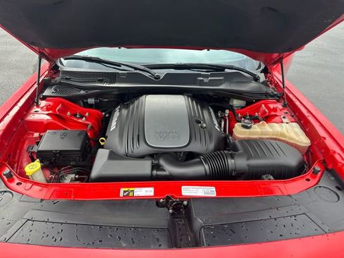 Used 2015 Dodge Challenger R/T Plus image 26