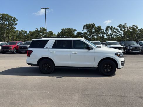 Used 2022 Ford Expedition Timberline AWD/4WD image 5
