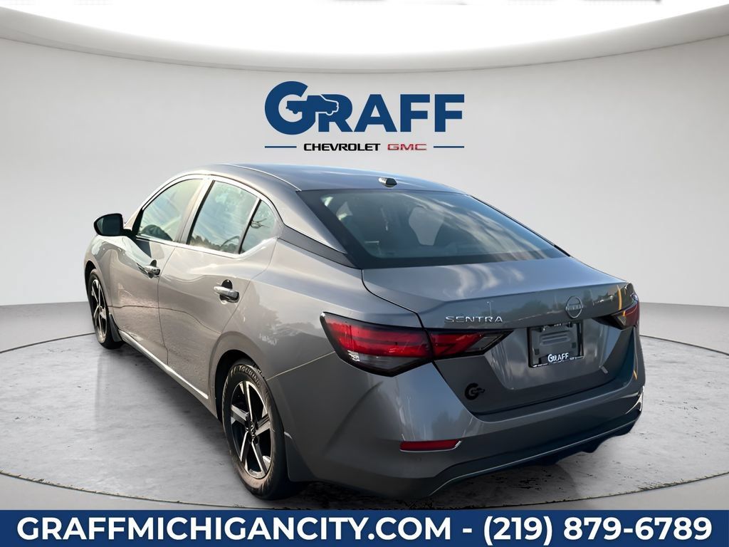 Used 2024 Nissan Sentra SV FWD image 3