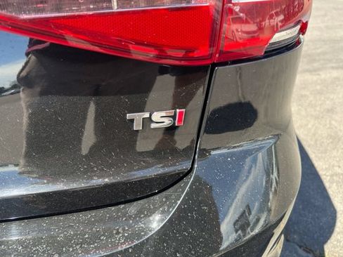 Used 2015 Volkswagen Jetta SE FWD image 11