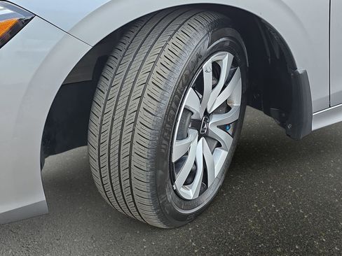 Certified 2023 Honda Civic LX image 28