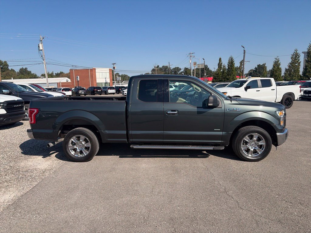 Used 2015 Ford F150 XLT w/ Equipment Group 301A Mid RWD image 7